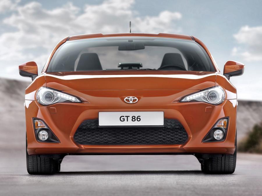  Toyota GT 86 2011 года  (фото 13 из 22)